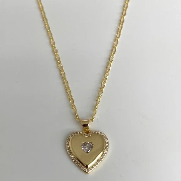 Gold Plated Heart Pendant Necklace! - Picture 2 of 5
